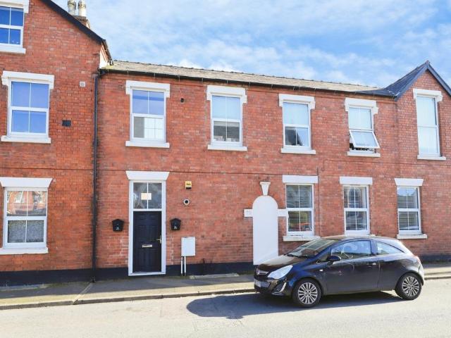Flat for sale in Aggborough, Wyre Forest