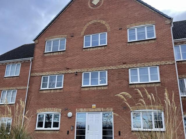 Flat for sale in Little Burton, Tipton
