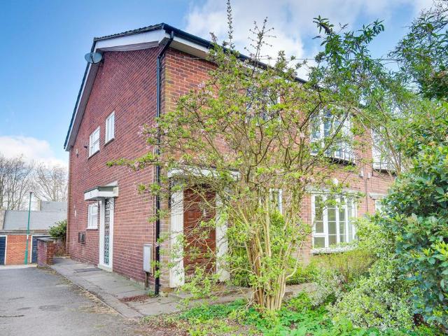 Flat for sale in Haddon, East Midlands