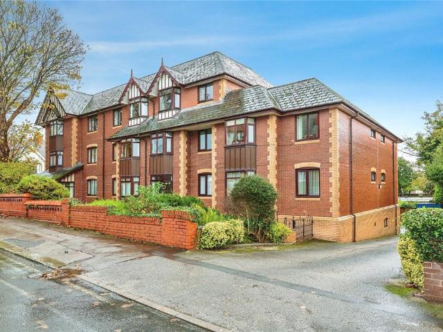 Flat for sale in Lytham, Lancashire