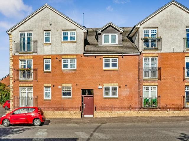 Flat for sale in Eastpark, Glasgow