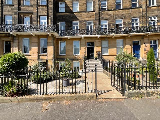 Flat for sale in The Old Town, Kepwick
