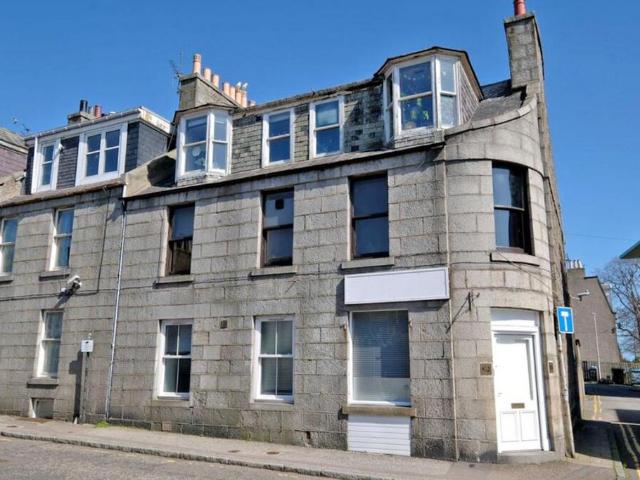 Flat for sale in City Centre, Ballindoch