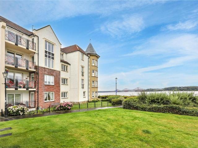 Flat for sale in Dalgety Bay & Hillend, Dalgety Bay