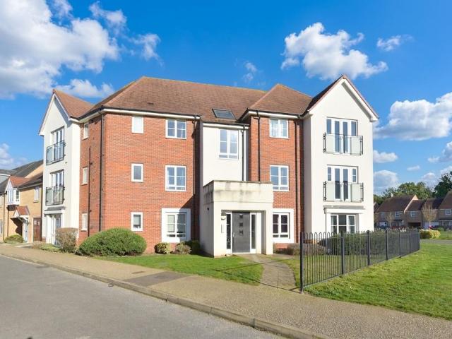 Flat for sale in Biggleswade, Bedfordshire