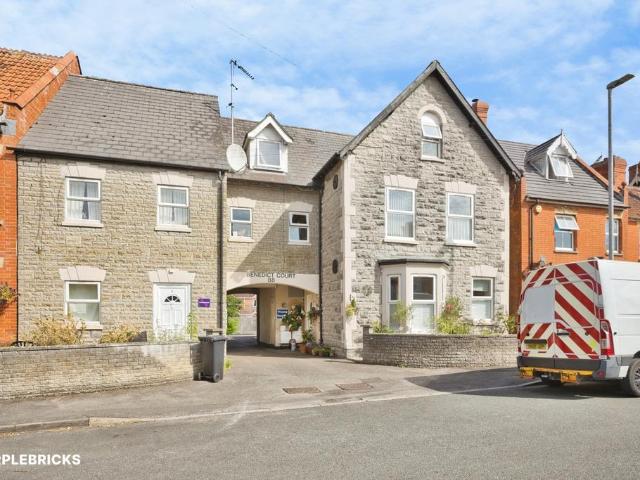 Flat for sale in Beckery, Glastonbury