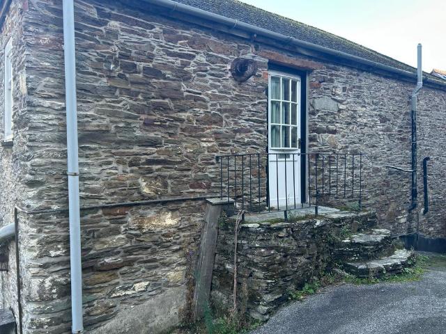 Flat for sale in Plaidy, Looe