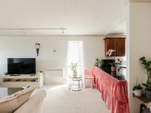 Flat for sale in Feckenham, City Of Bristol