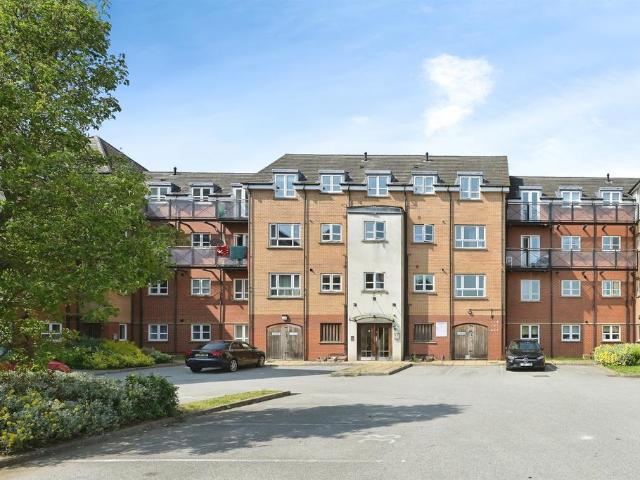 Flat for sale in Far Cotton and Delapre, Far Cotton