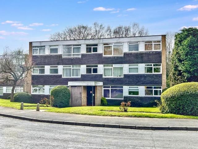 Flat for sale in Walmley, Sutton Coldfield