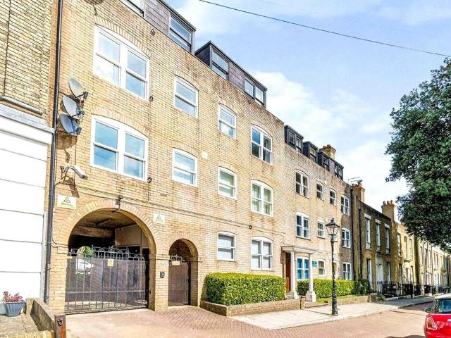 Flat for sale in Bevois Town, City Of Southampton