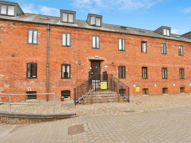 Flat for sale in East Tuddenham, Norfolk