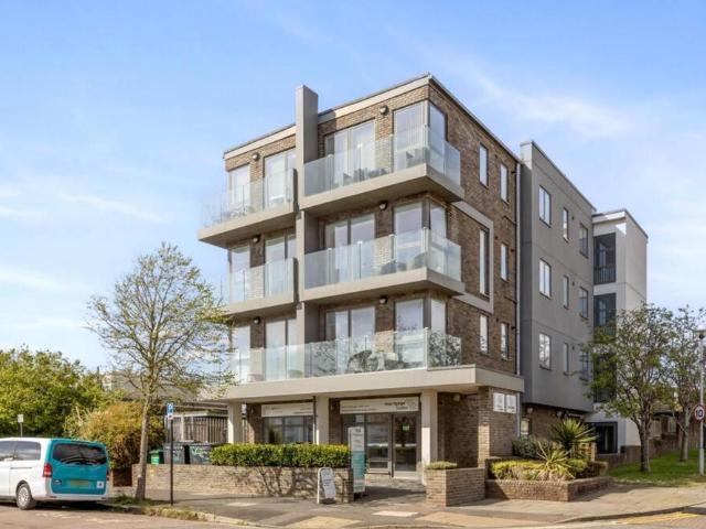 Flat for sale in Hangleton