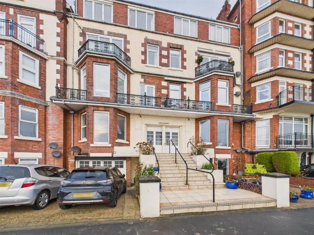 Flat for sale in Hilderthorpe, Bridlington