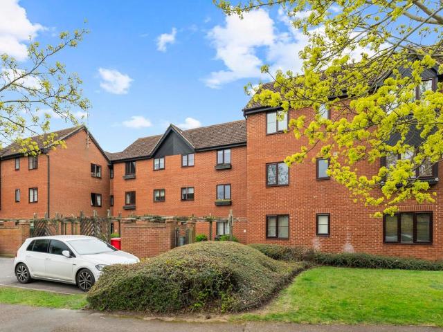 Flat for sale in Welwyn Garden City, Welwyn Hatfield