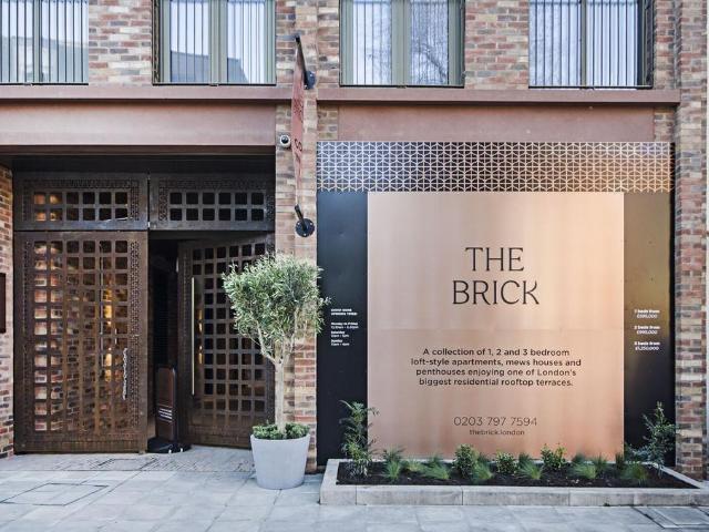 Flat for sale in Maida Hill, Greater London