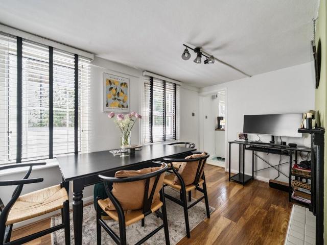 Flat for sale in Greater London