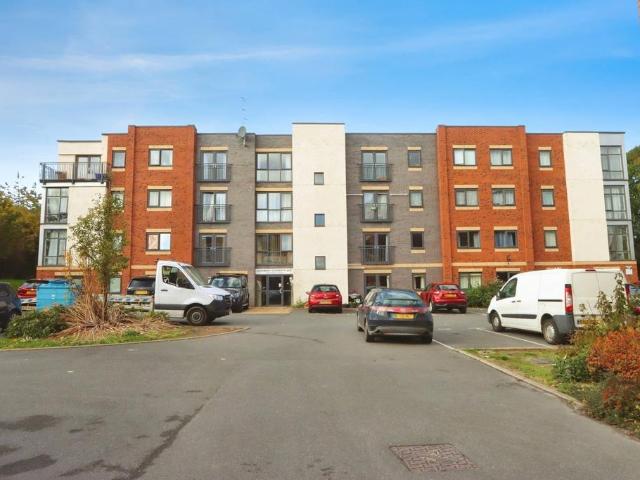 Flat for sale in Darnall, Sheffield