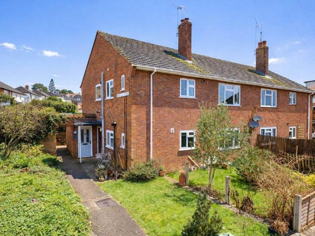 Flat for sale in Sandpits