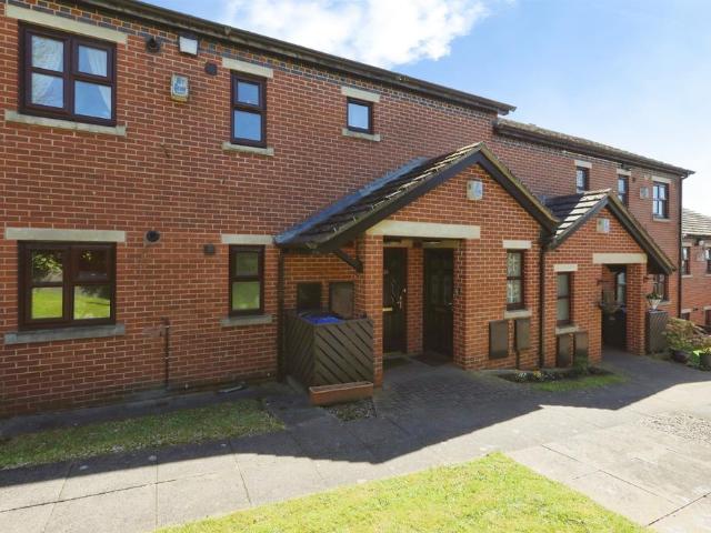 Flat for sale in Handsworth, Sheffield