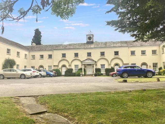 Flat for sale in Amersham