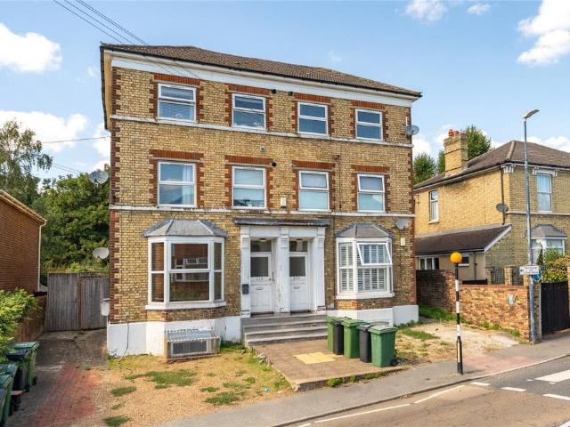Flat for sale in Ringlestone, Midway
