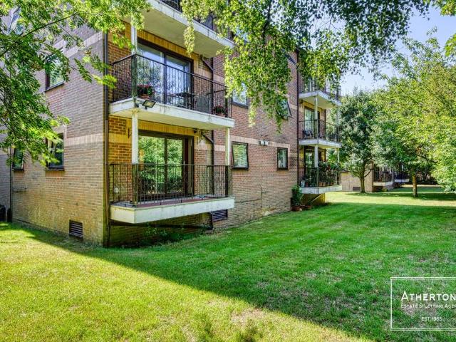 Flat for sale in Winton, Bournemouth