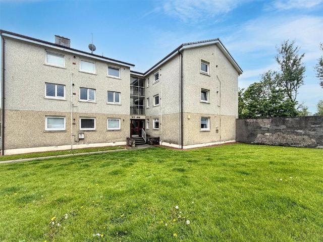 Flat for sale in West Mains, Barassie