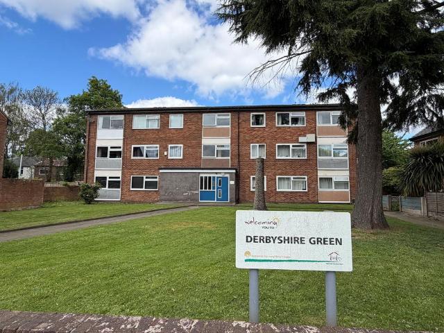 Flat for sale in Gorse Hill, Trafford Park