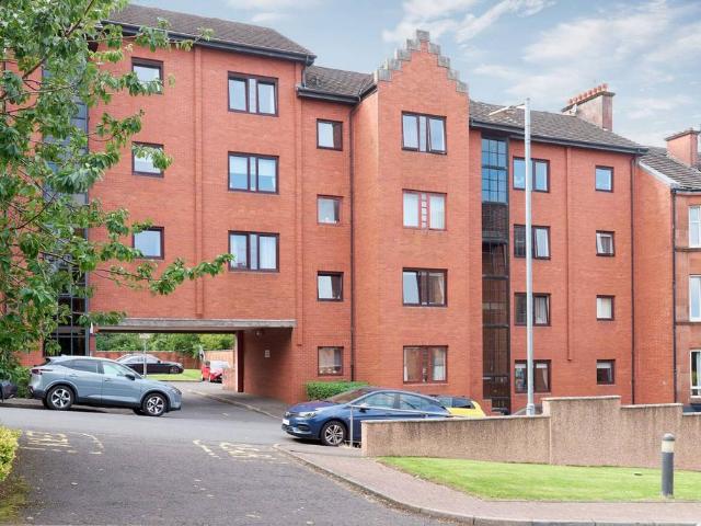 Flat for sale in New Cathcart, Cathcart