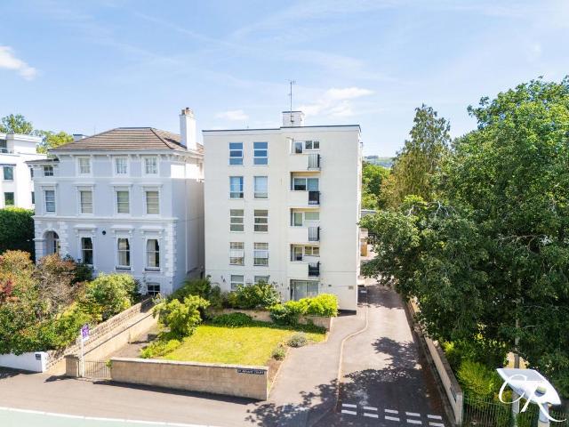 Flat for sale in Prestbury, Golden Valley
