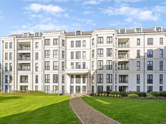 Flat for sale in West Cliff, Bournemouth
