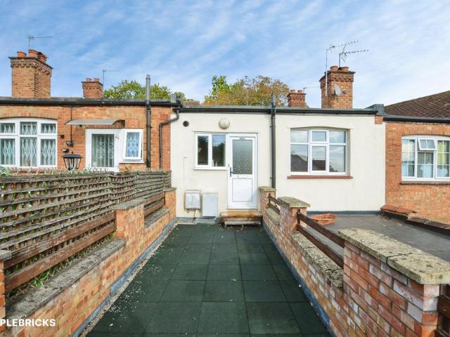Flat for sale in London Borough of Harrow, Greater London