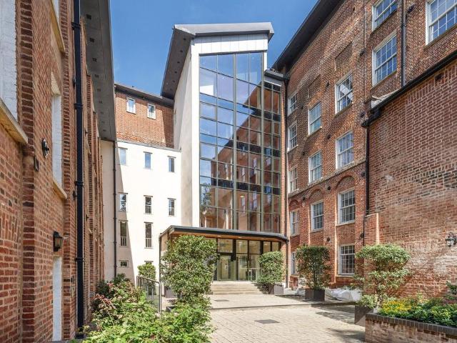 Flat for sale in Lakenham, East Bank