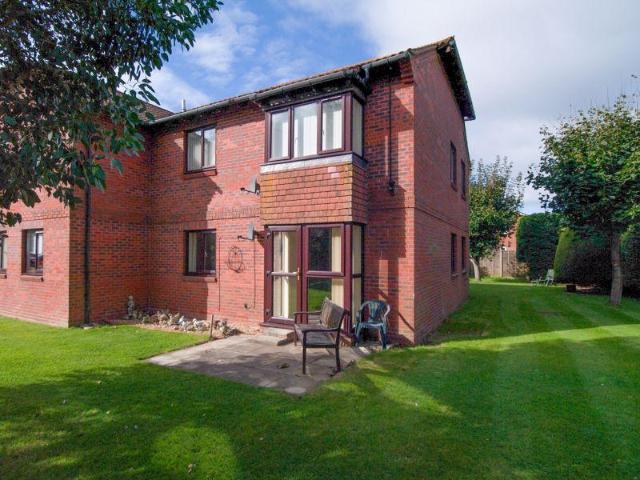 Flat for sale in Clapham, West Sussex