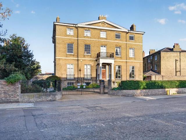 Flat for sale in Chatteris, Fenland