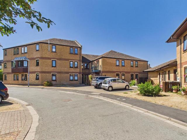 Flat for sale in Baron St Martin, Barholm