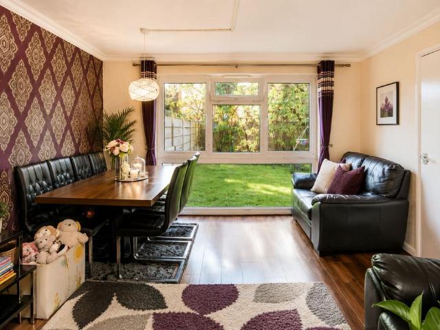 Flat for sale in North Woolwich, Greater London