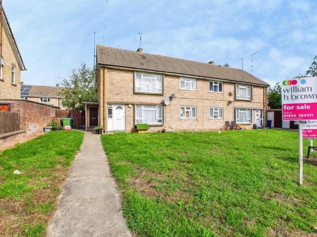 Flat for sale in Wisbech, Four Gotes
