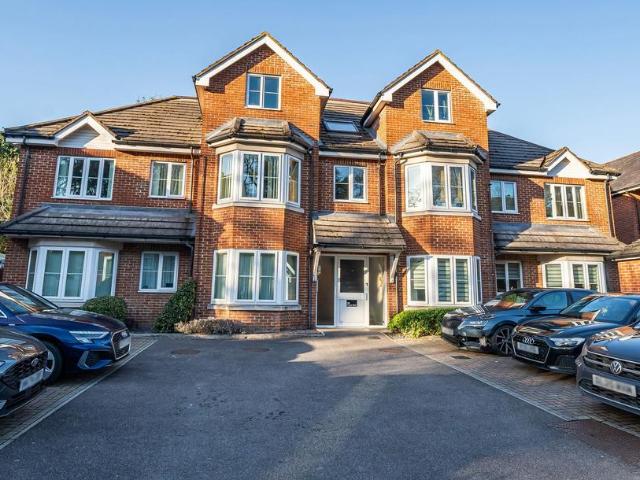 Flat for sale in Bassett, Isle Of Man