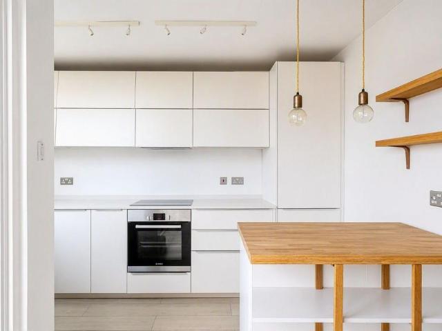 Flat for sale in Pimlico, Greater London