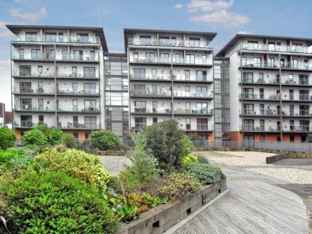 Flat for sale in Ardwick, Manchester