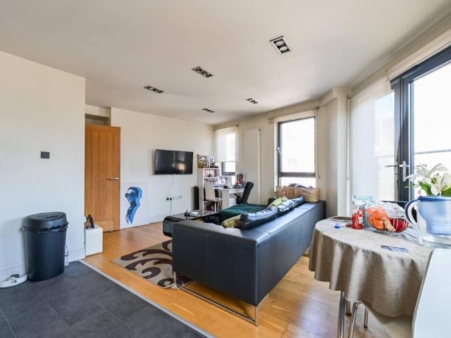 Flat for sale in Poplar Grove, Isle Of Man