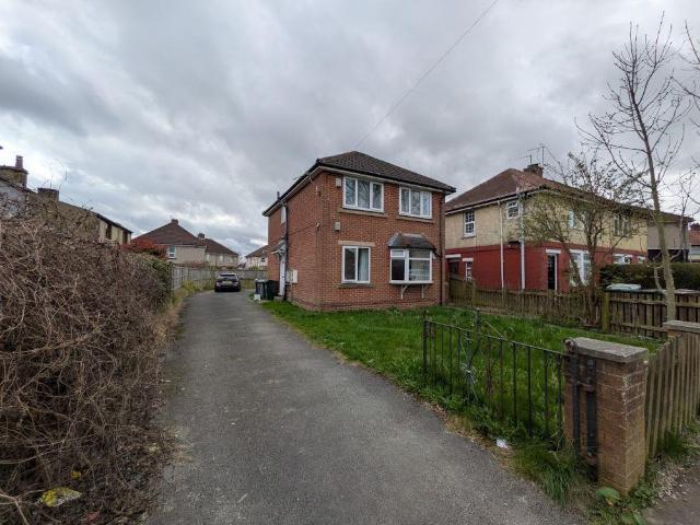 Flat for sale in Lower Wyke, Isle Of Man