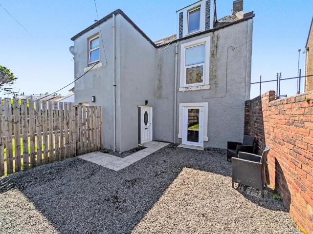 Flat for sale in Saltcoats, Scotland