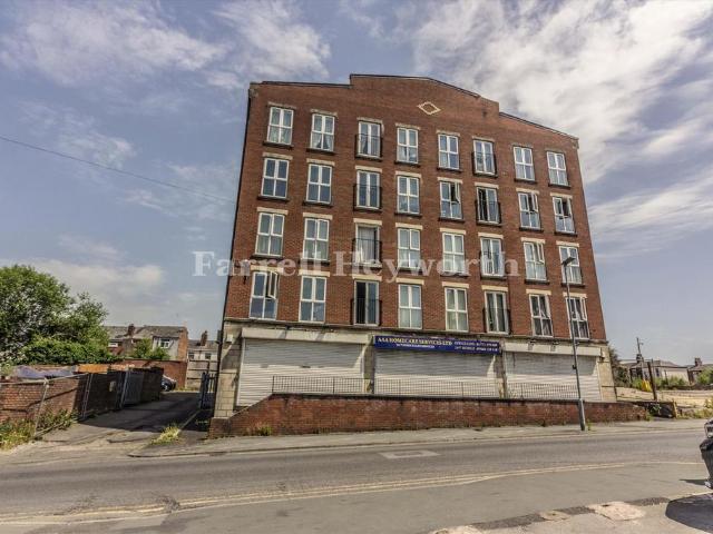 Flat for sale in Avenham, Higher Bartle