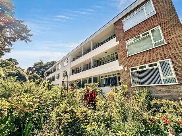 Flat for sale in Branksome Chine, Canford Cliffs