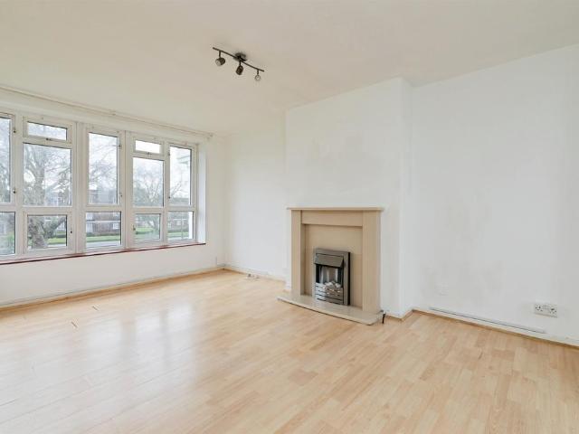 Flat for sale in Greater London