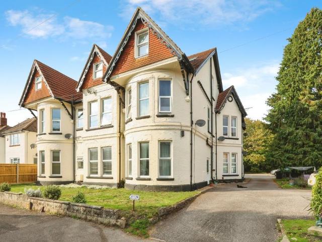 Flat for sale in Parkstone, Poole