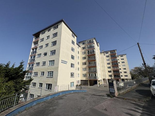 Flat for sale in Babbacombe